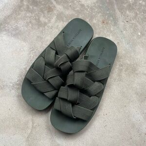 Bottega Veneta Plat Woven Sandals